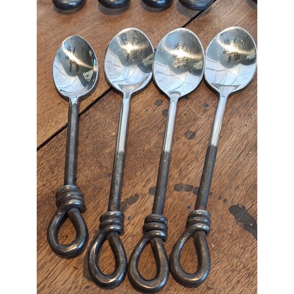 Vintage Twist & Shout 18/10 Stainless Steel Flatware Silverware 20 PCs Serves 4 - Picture 4 of 13